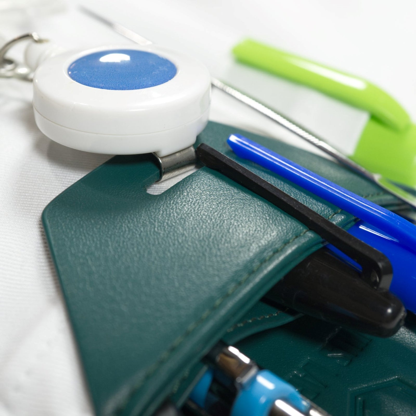 pocket protector pouch with badge id clip holder for healthcare nurses and doctors
