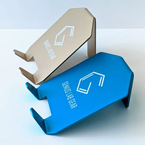 Genius Lab Gear's petri plate and cell culture flask angled stand