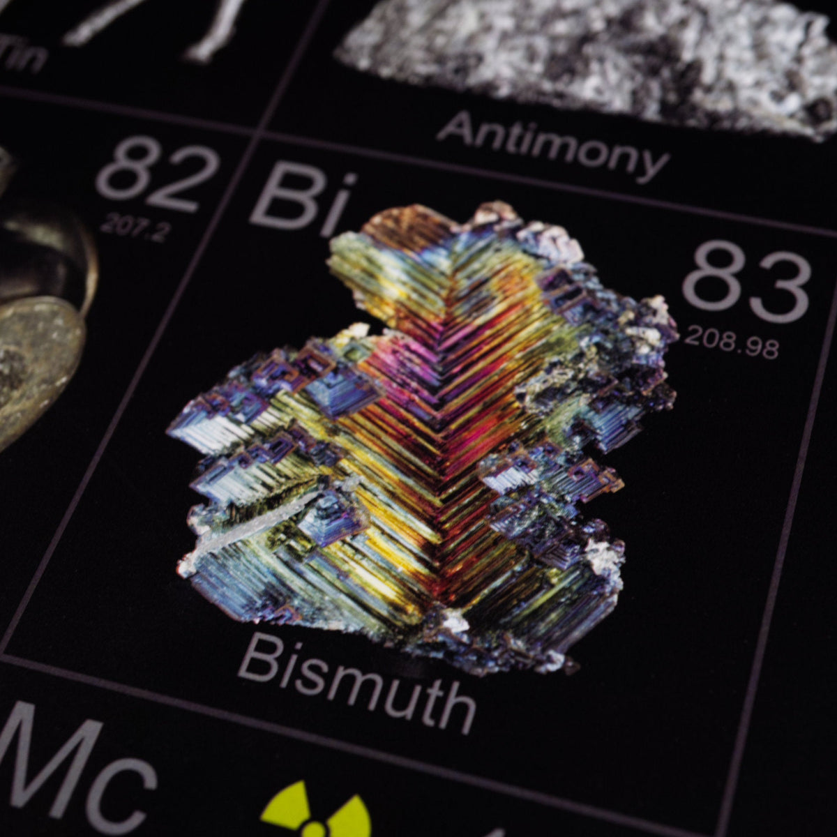 real photographs of every element in the periodic table including noble gases and trace elements and radioactive elements like polonium and astatine. Photos by author Dr. Theodore Gray