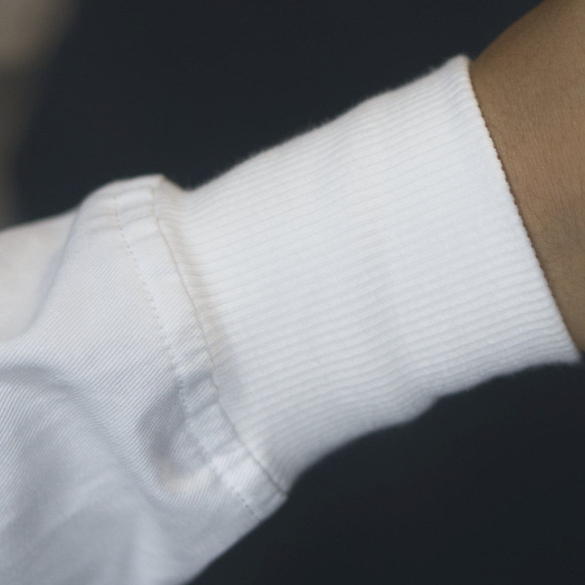 Lab Coats with Knit Cuffs vs. Open Cuffs (What's best for scientists?) -  Genius Lab Gear